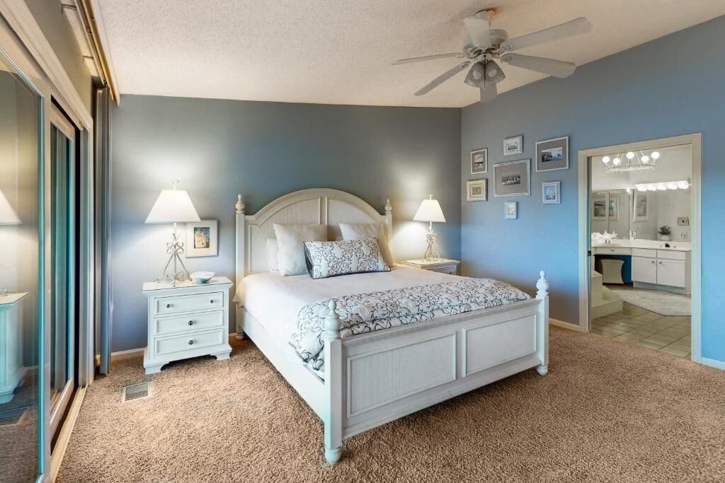 Photo of Bedroom in Miramar Beach