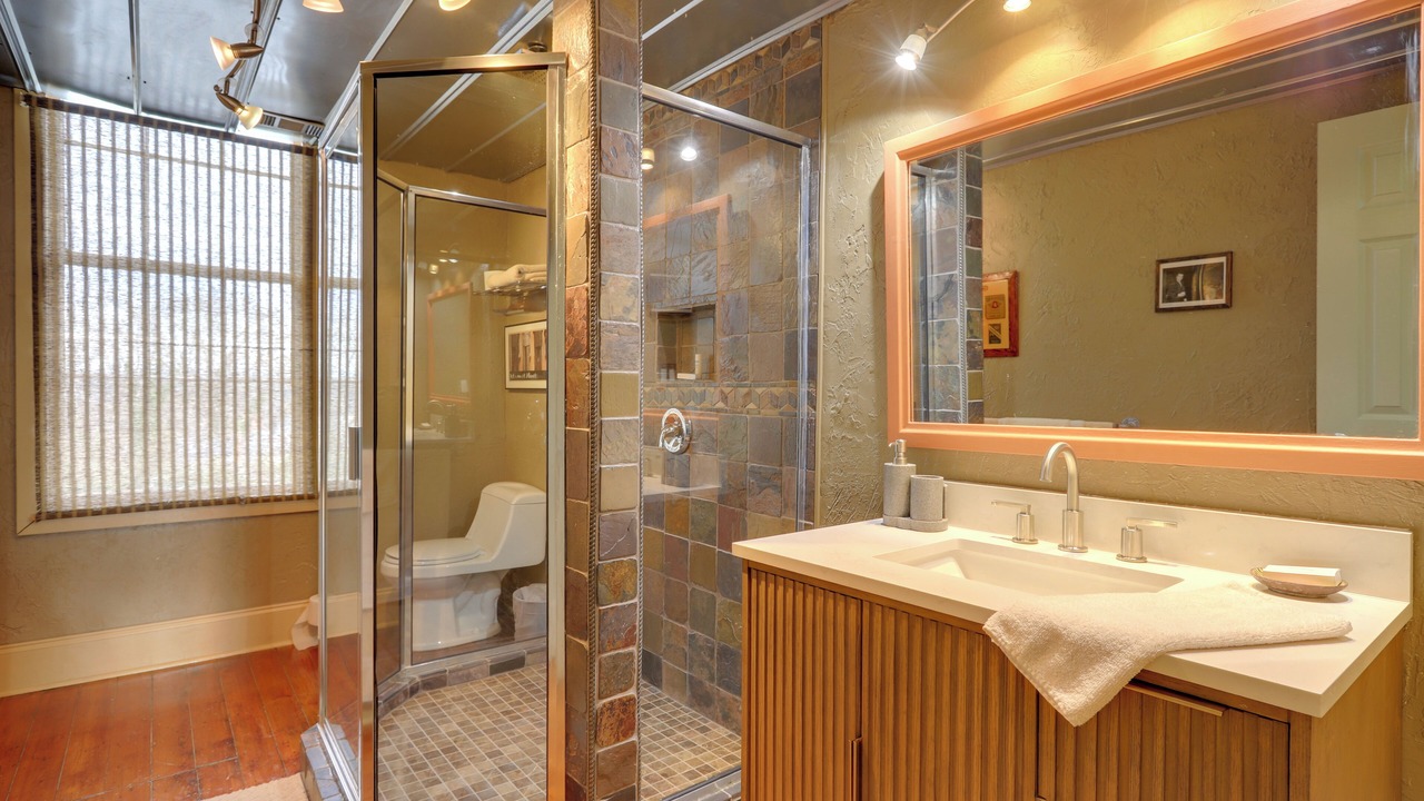 Photo of Bathroom in Macon