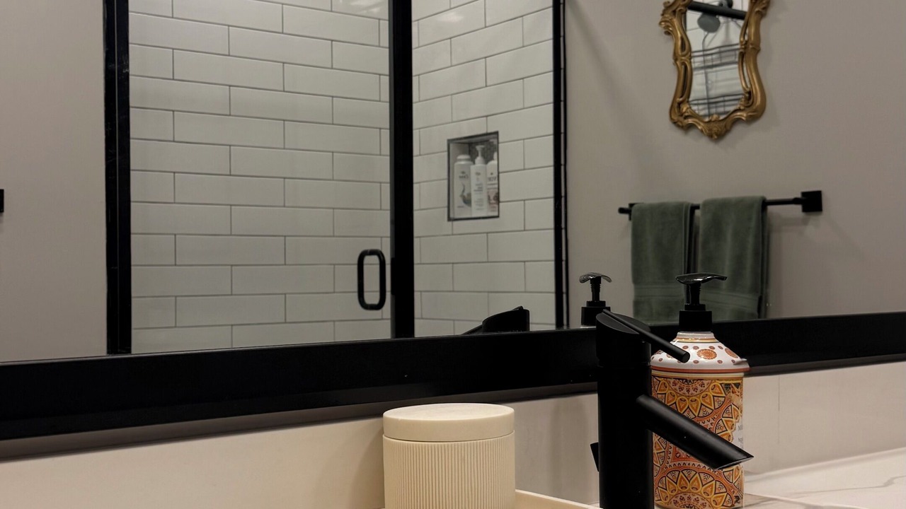 Photo of Bathroom in Hitch Village - Fred Wessels Homes