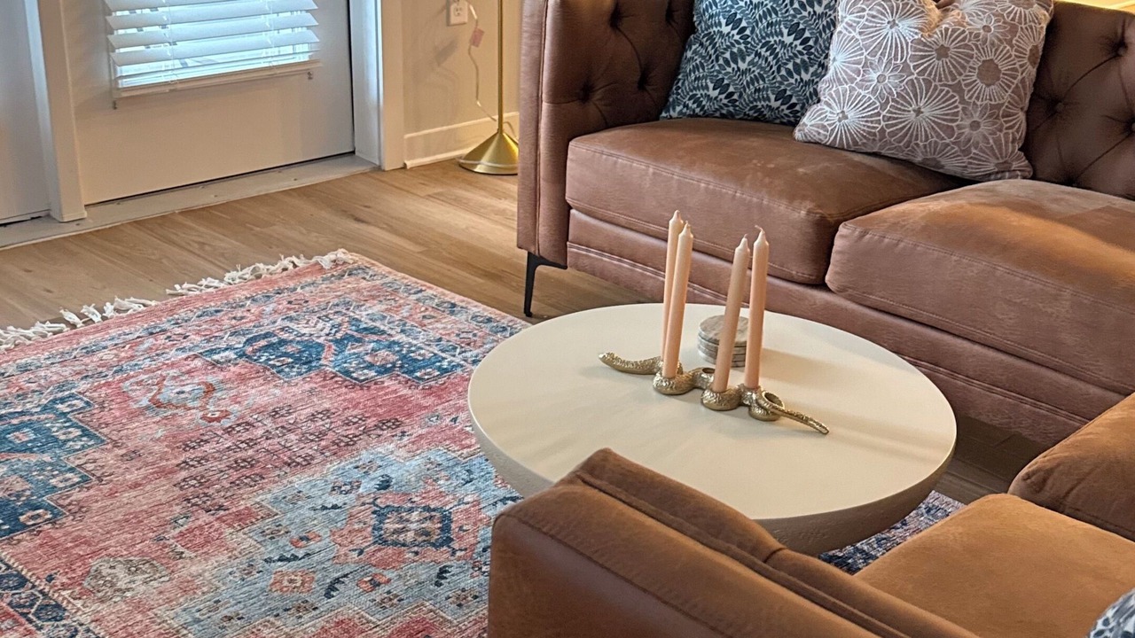 Photo of Livingroom in Hitch Village - Fred Wessels Homes