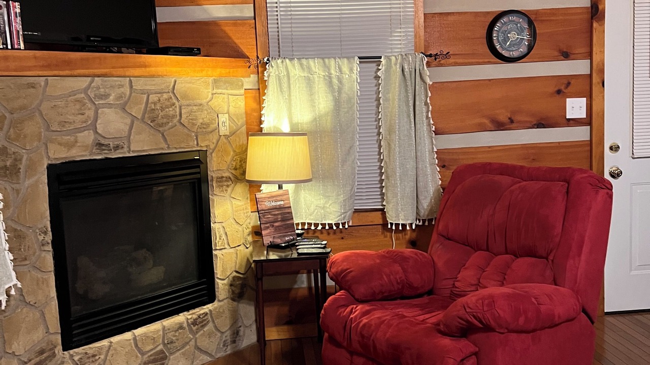 Photo of Livingroom in Cosby