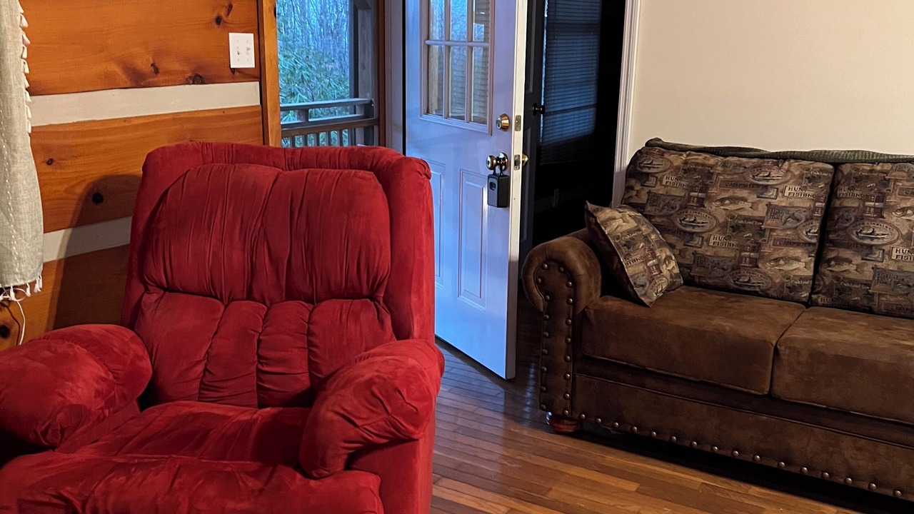 Photo of Livingroom in Cosby