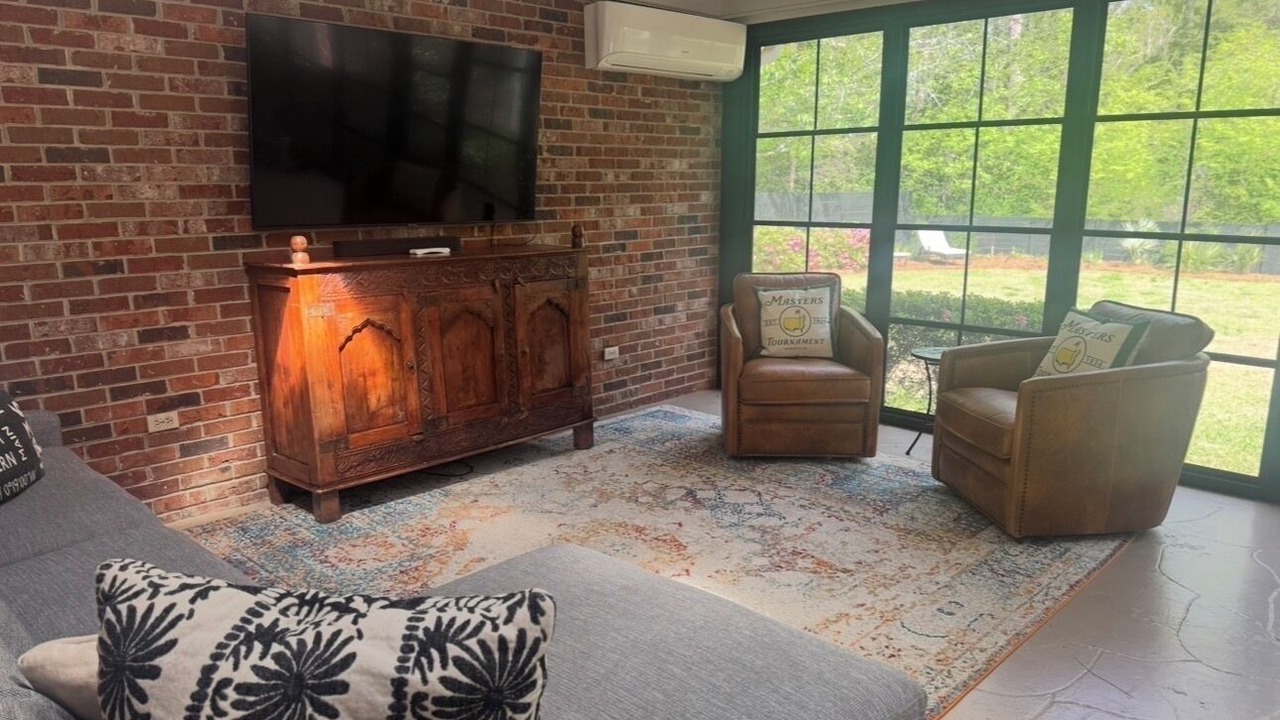 Photo of Livingroom in Waverly