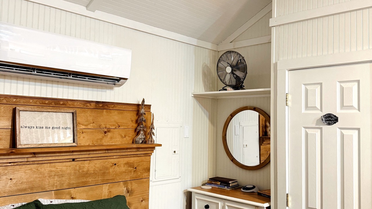 Photo of Bedroom in Altamont