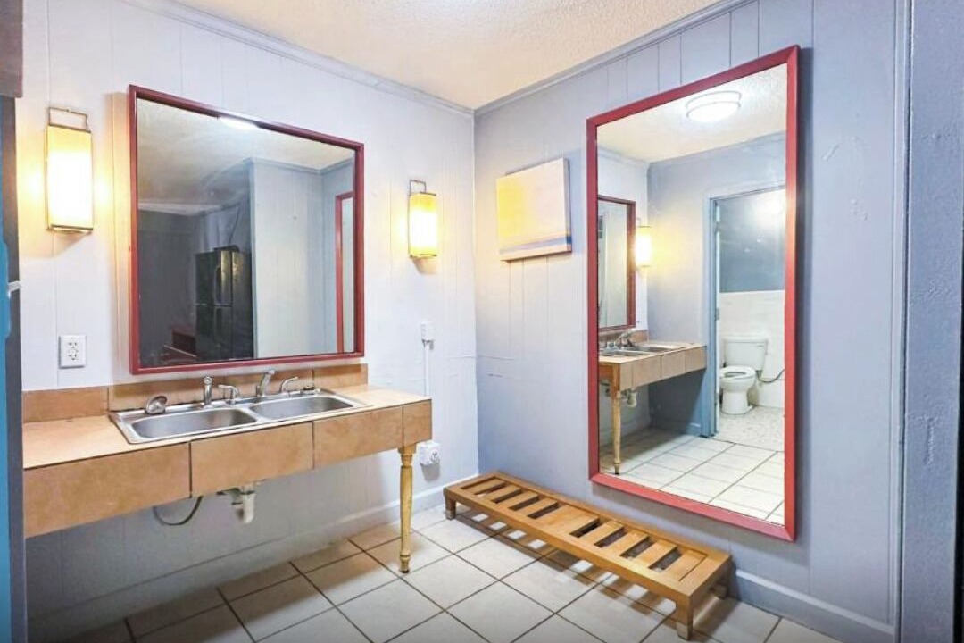 Photo of Bathroom in Albany
