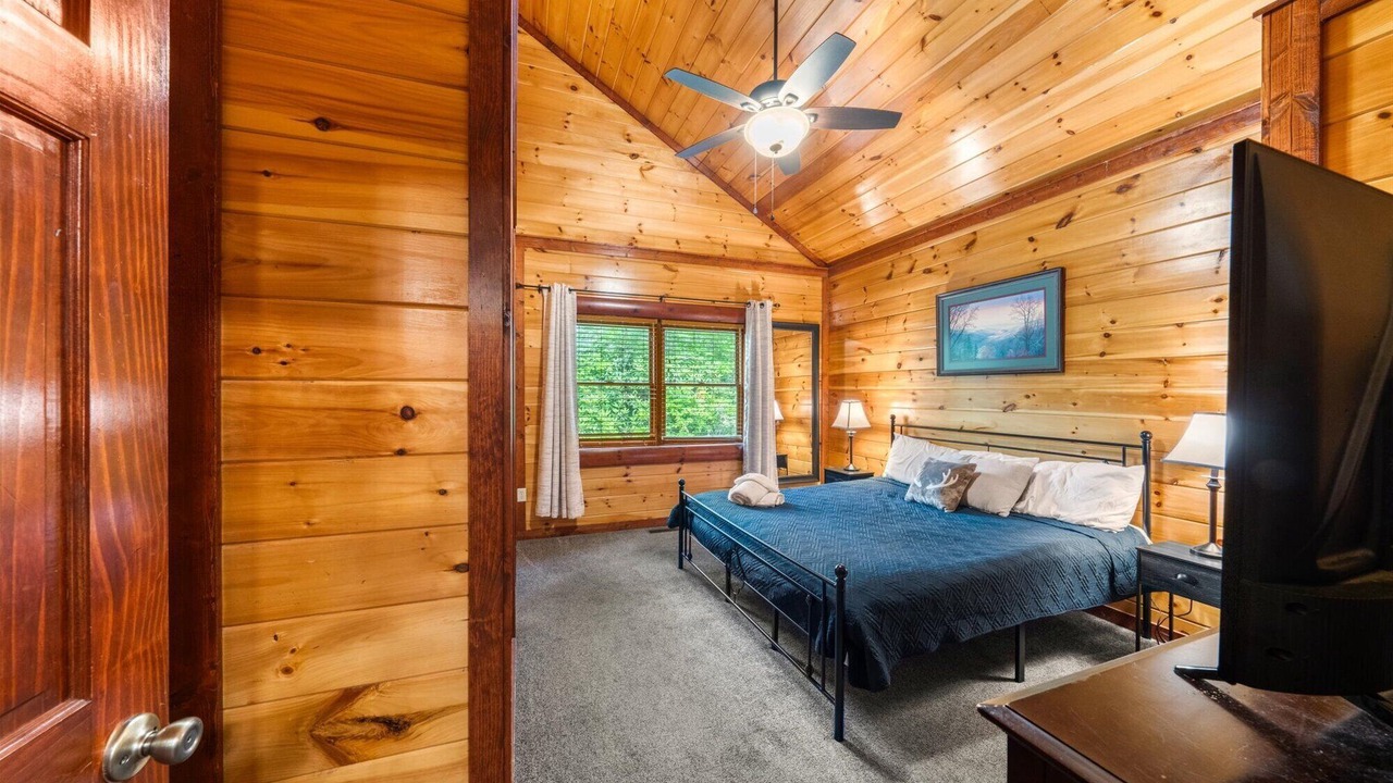 Photo of Bedroom in Cosby