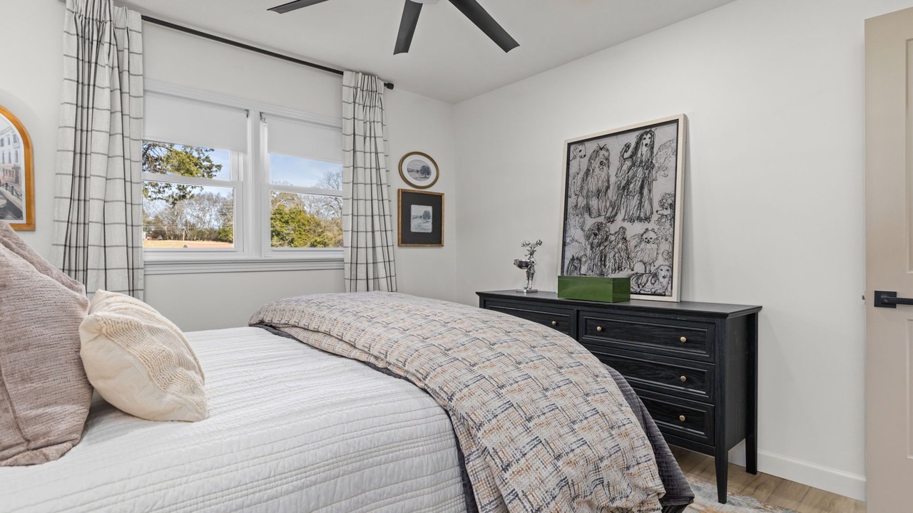 Photo of Bedroom in Muscle Shoals