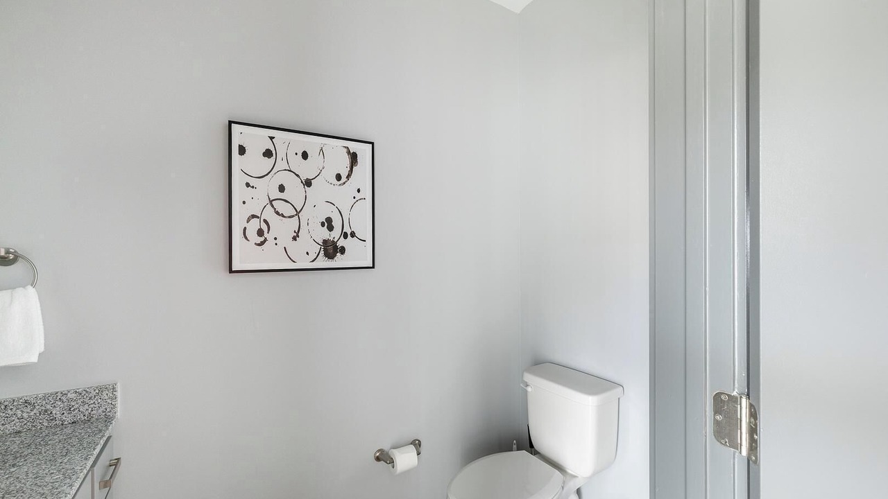 Photo of Bathroom in Northwest Pensacola