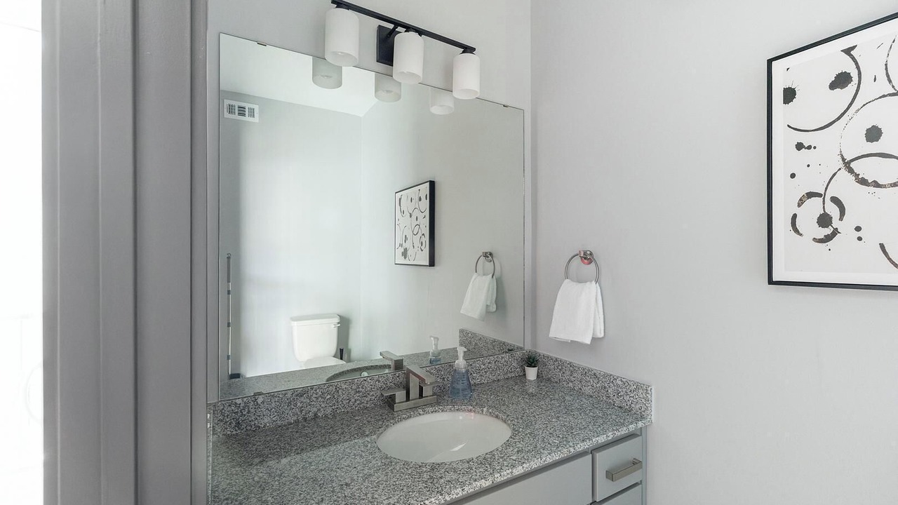 Photo of Bathroom in Northwest Pensacola