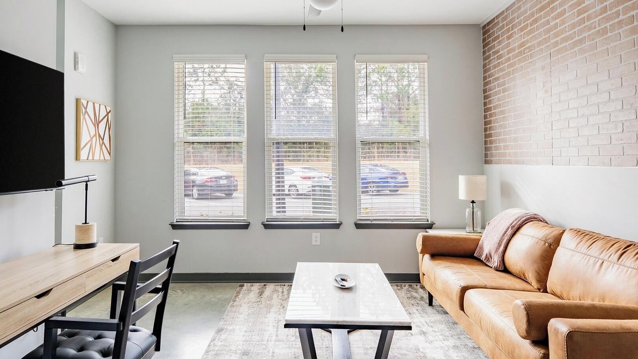 Photo of Livingroom in Northwest Pensacola