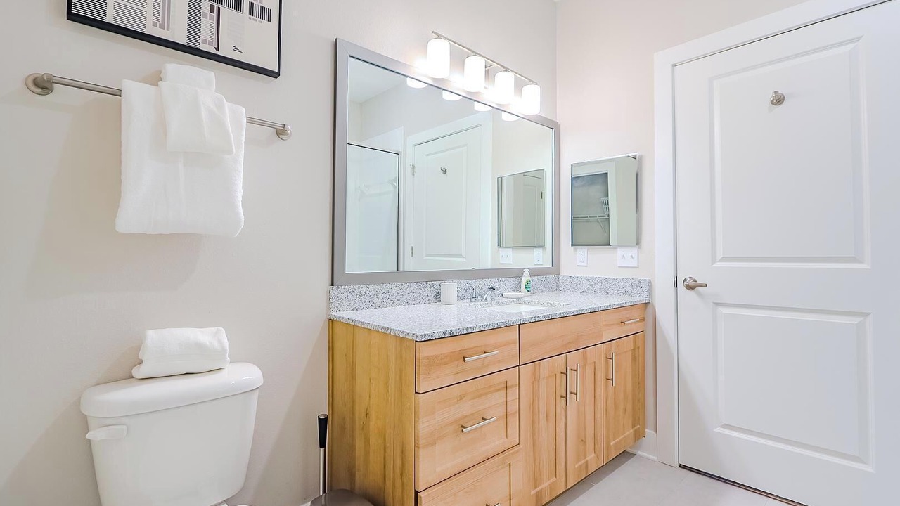 Photo of Bathroom in Interchange Square