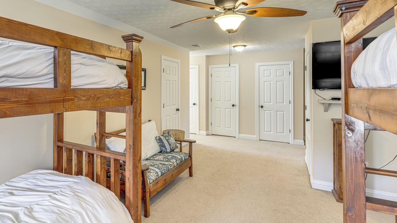 Photo of Bedroom in Titus