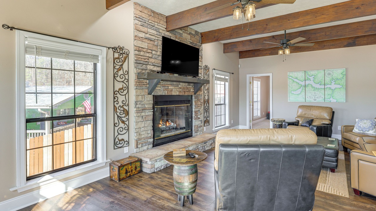 Photo of Livingroom in Titus