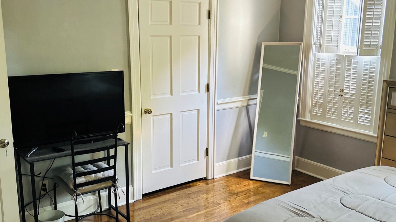 Photo of Bedroom in Albany