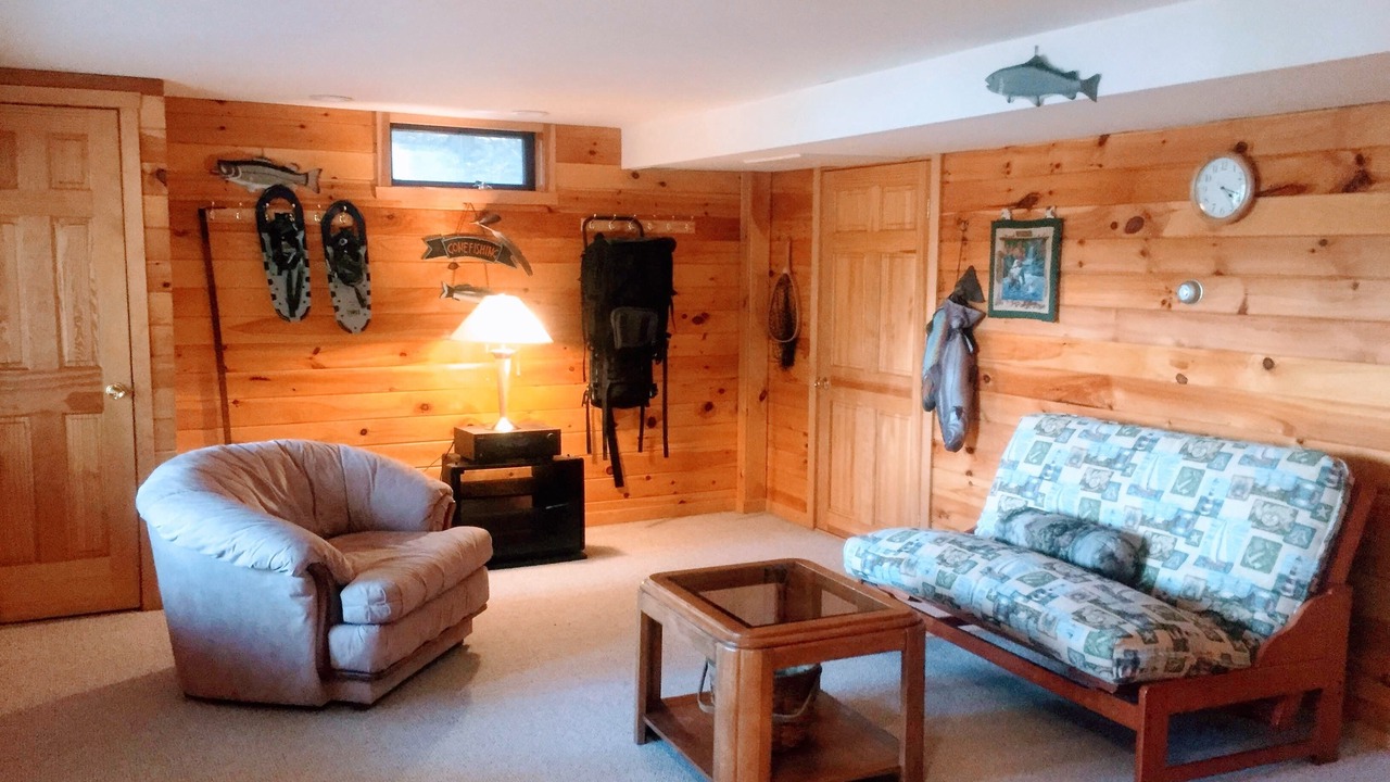 Photo of Livingroom in Chestertown