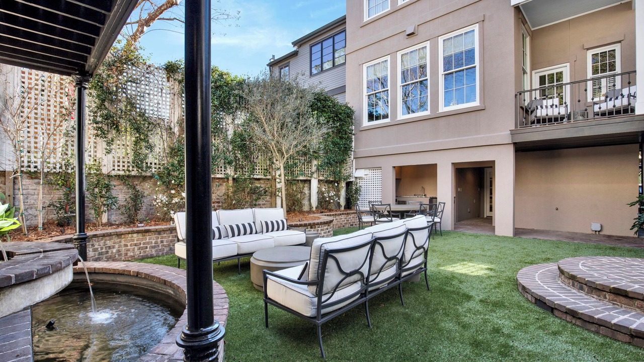Photo of Patio Balcony in Historic Downtown Savannah