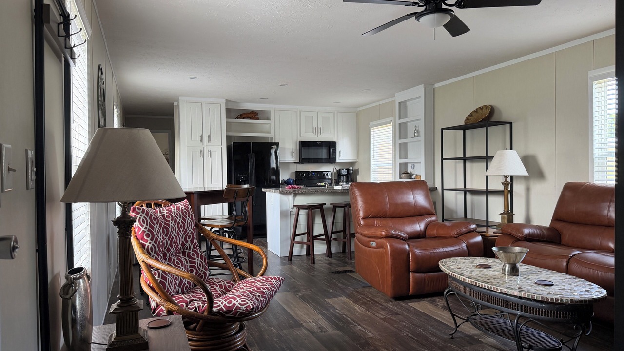 Photo of Livingroom in Elberta