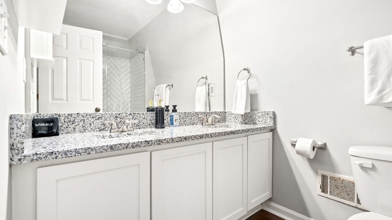Photo of Bathroom in Auburn