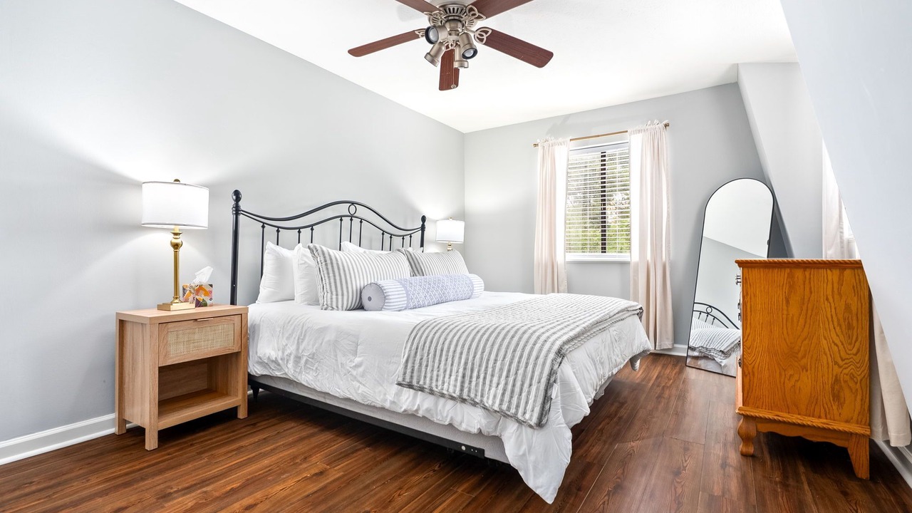 Photo of Bedroom in Auburn