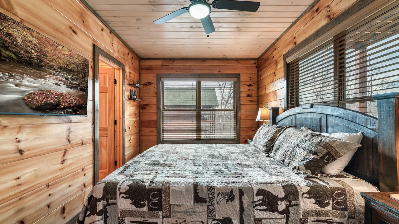 Photo of Bedroom in Sevierville