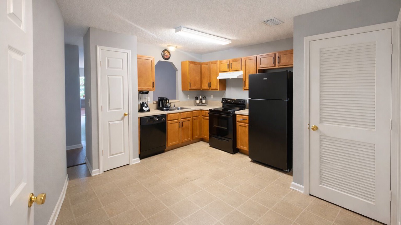 Photo of Kitchen in Westside