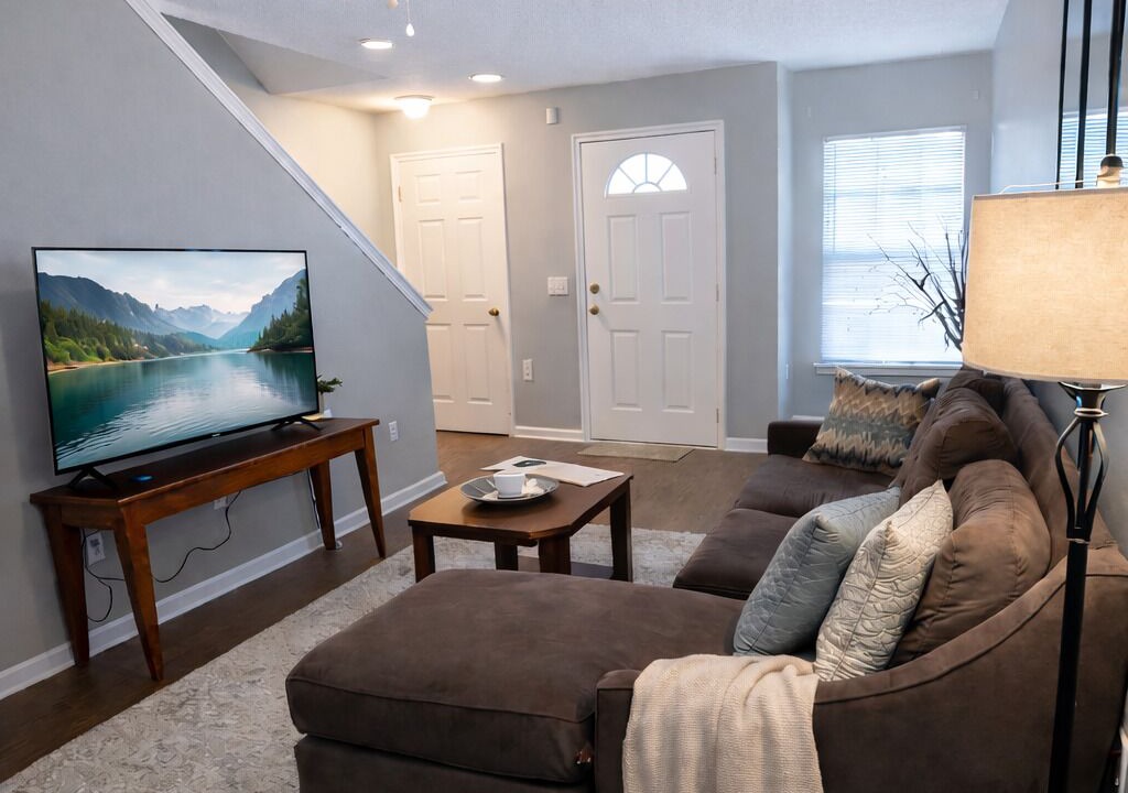 Photo of Livingroom in Westside