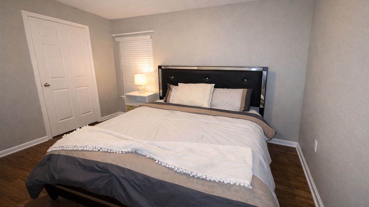 Photo of Bedroom in Westside
