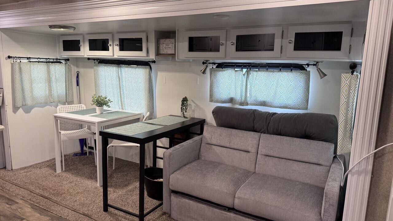 Photo of Livingroom in Pierson
