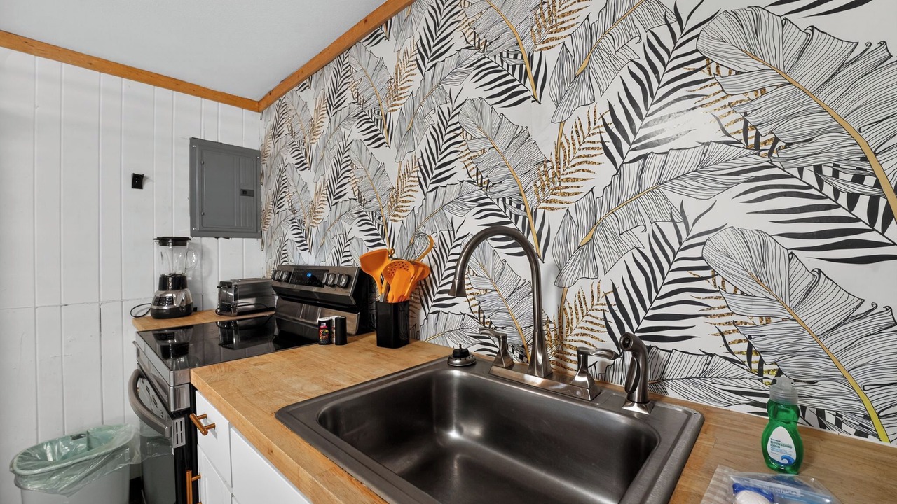 Photo of Kitchen in Laguna Beach