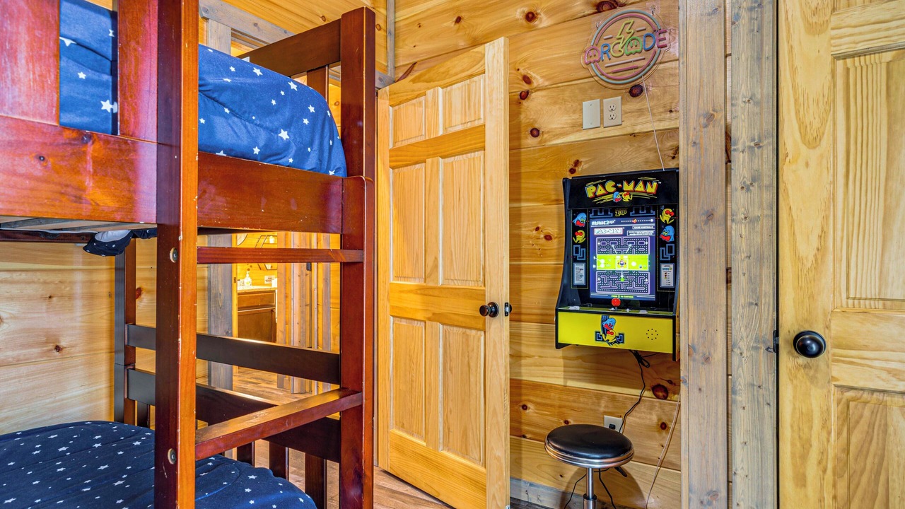 Photo of Bedroom in Sevierville