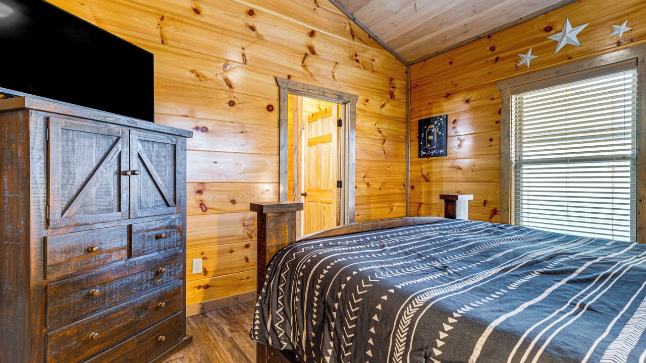 Photo of Bedroom in Sevierville