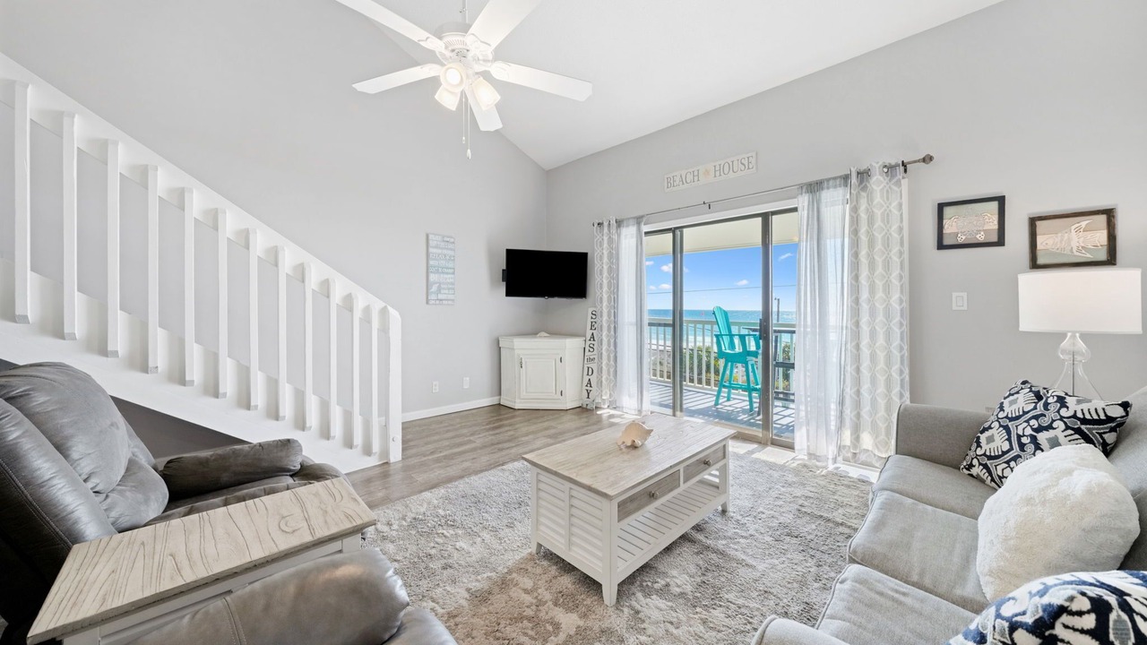 Photo of Livingroom in Laguna Beach