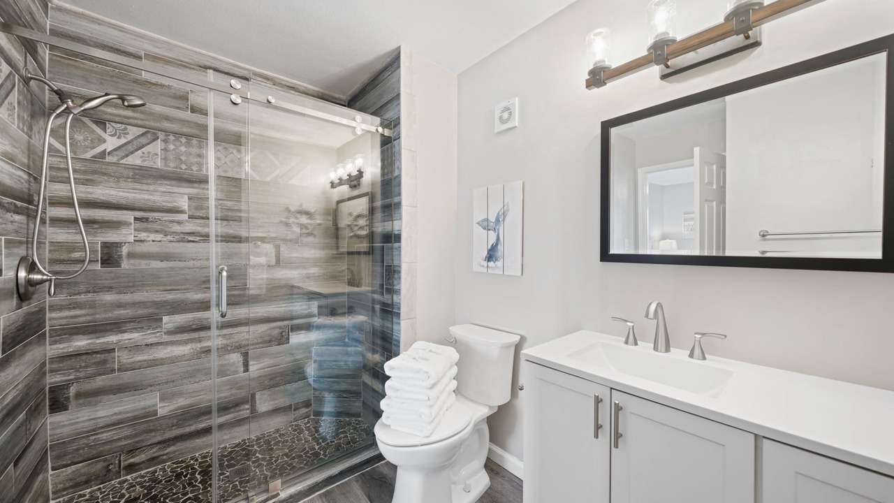 Photo of Bathroom in Laguna Beach