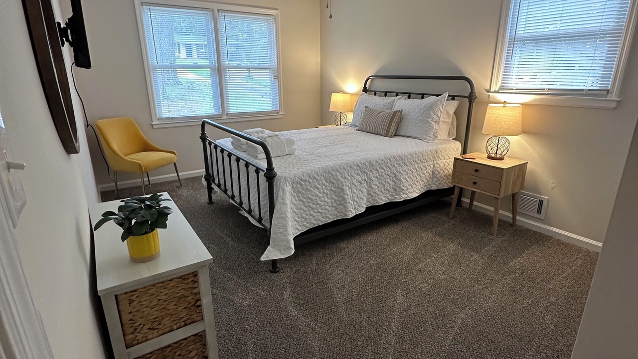 Photo of Bedroom in Augusta