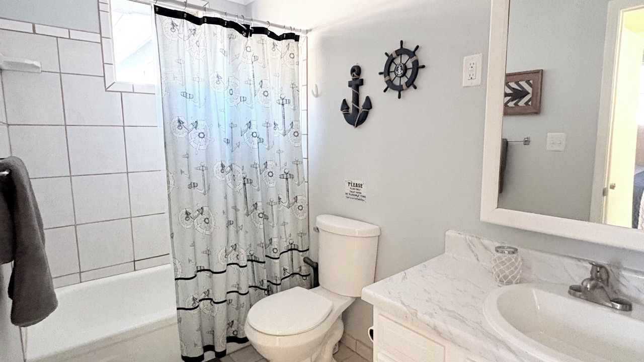 Photo of Bathroom in Eatonton