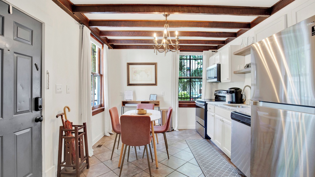 Photo of Kitchen in Historic Downtown Savannah