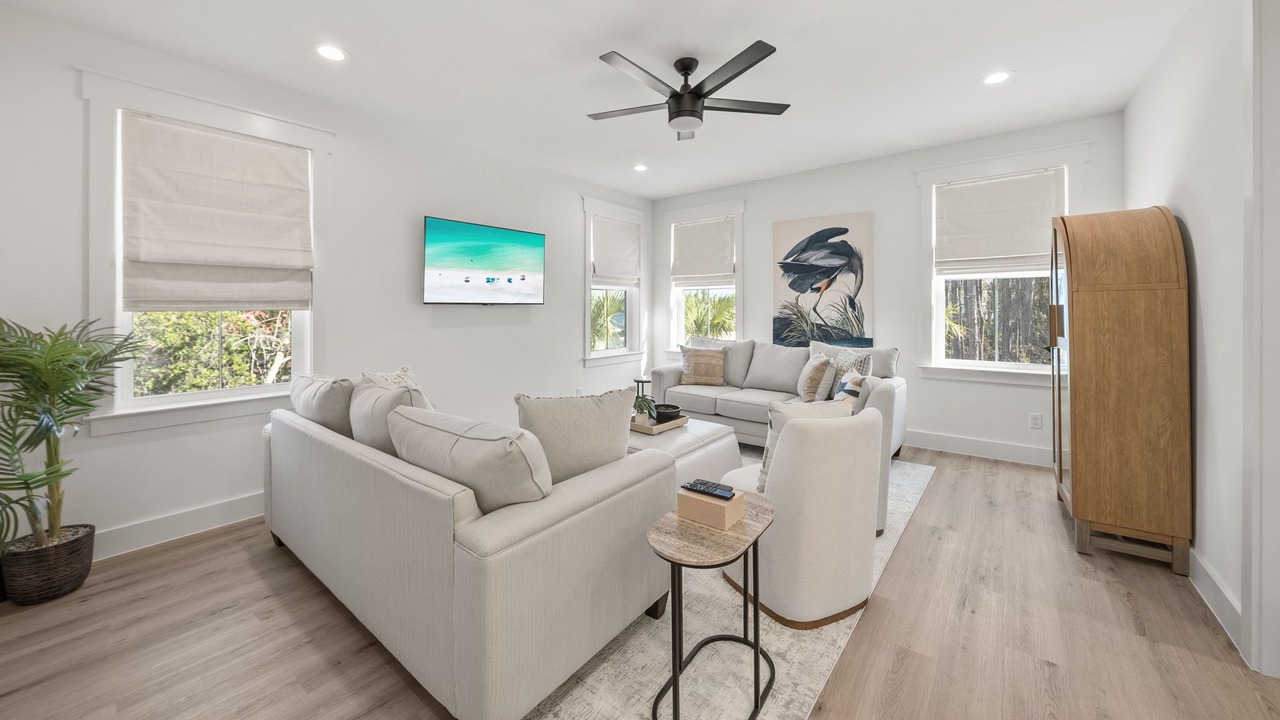 Photo of Livingroom in Inlet Beach Heights