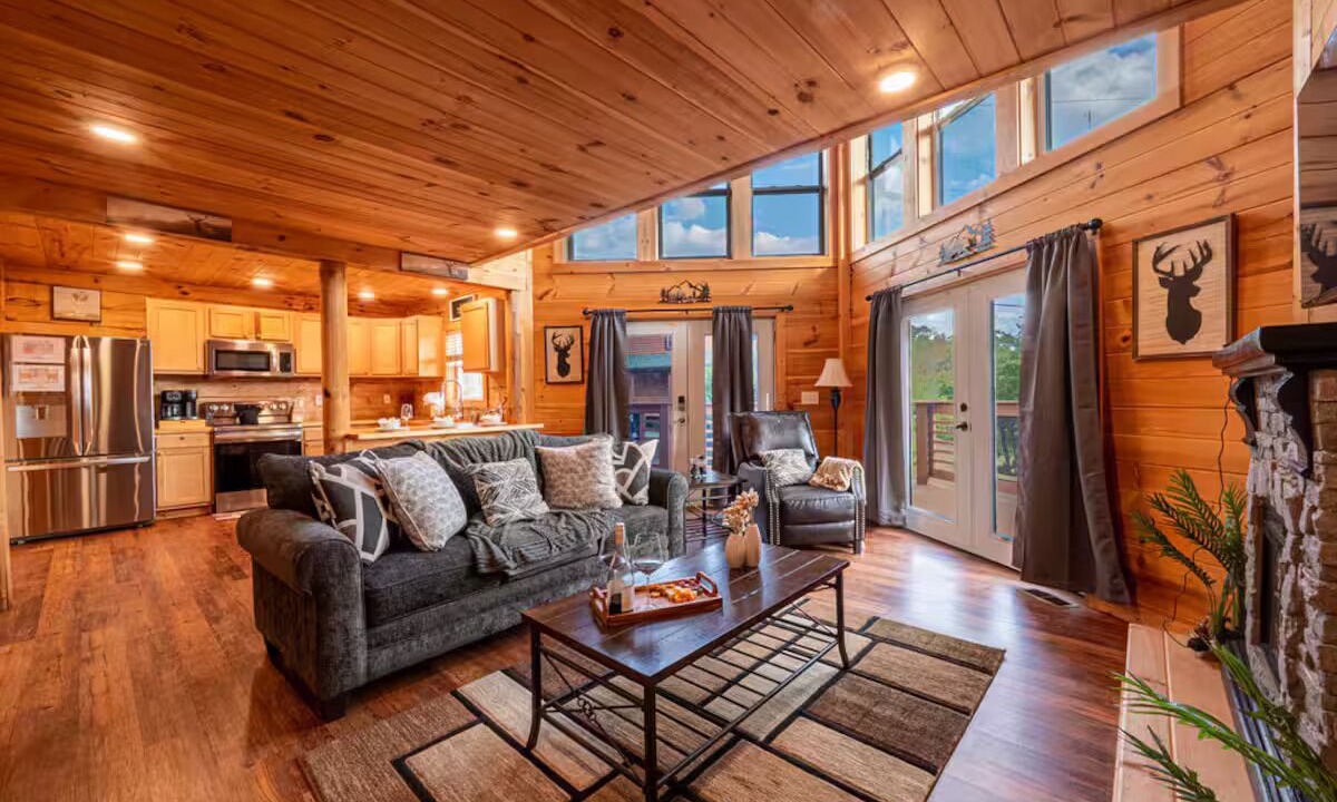Photo of Livingroom in Sevierville