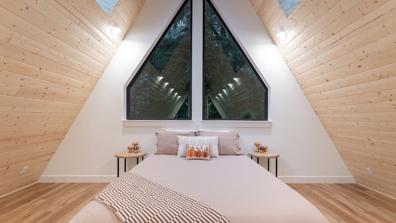 Photo of Bedroom in Gold Bar