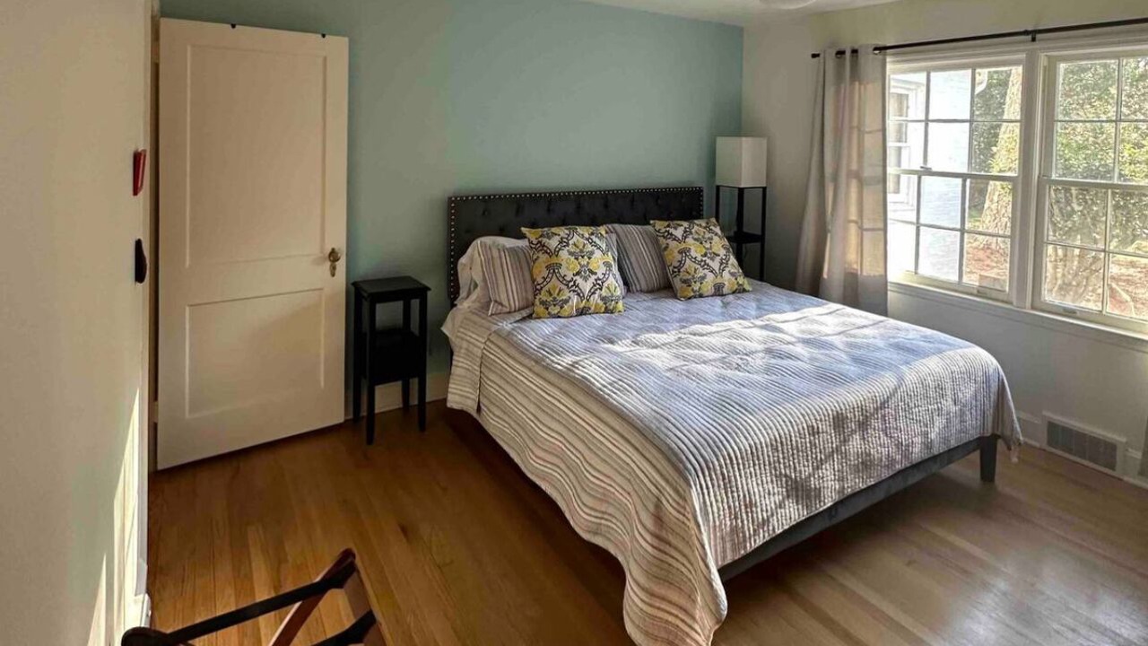 Photo of Bedroom in Macon
