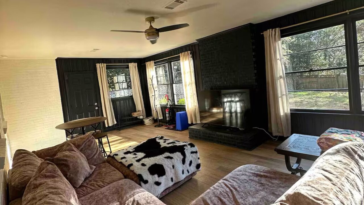 Photo of Livingroom in Macon