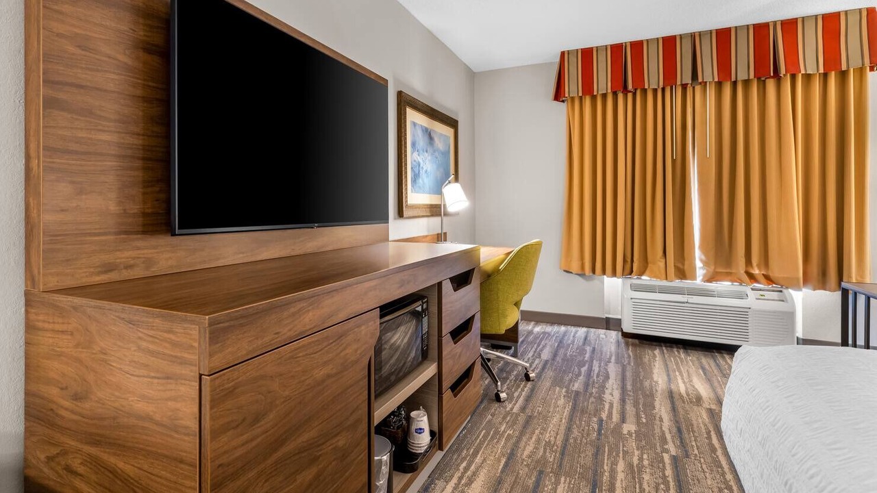 Photo of Bedroom in Guntersville