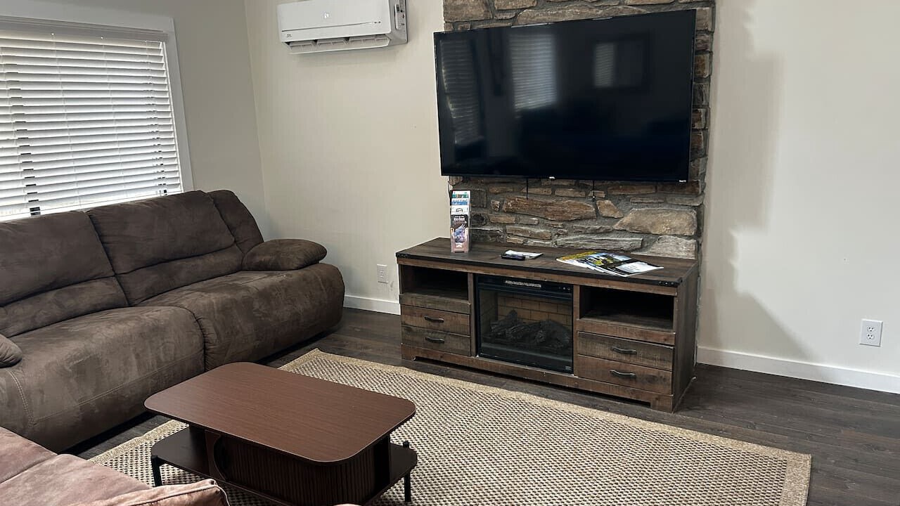 Photo of Livingroom in Maggie Valley