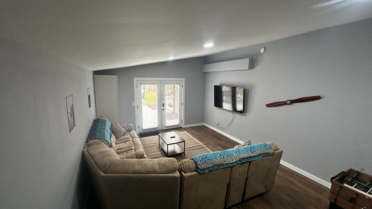 Photo of Livingroom in Maggie Valley