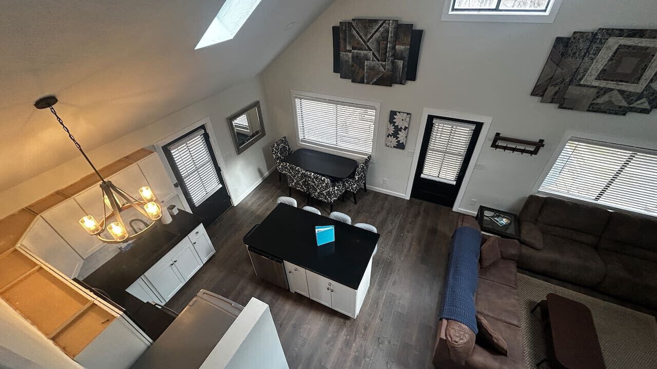 Photo of Livingroom in Maggie Valley