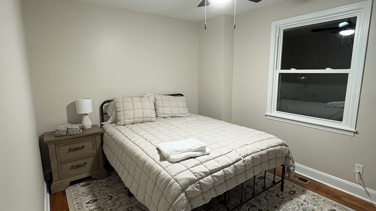 Photo of Bedroom in Forest Hills