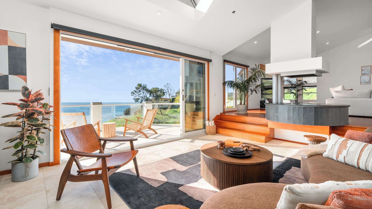 Photo of Livingroom in Malibu