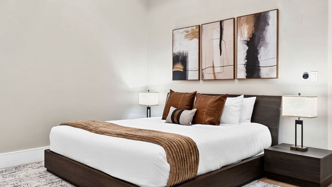 Photo of Bedroom in Downtown Boston