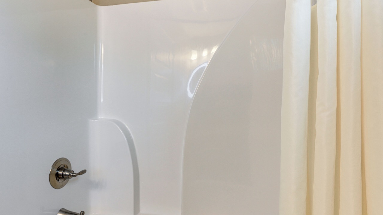 Photo of Bathroom in Locust Grove