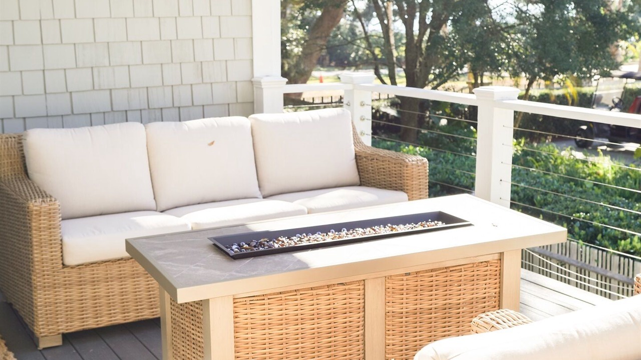 Photo of Patio Balcony in King City